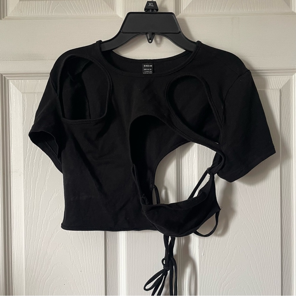 Black Cutout Tie-Back Crop Top